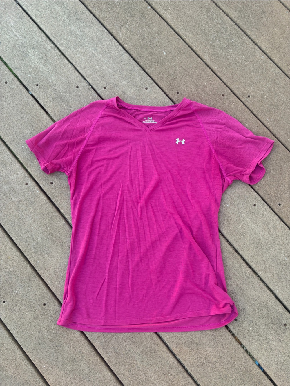 Under Armour Women's Short Sleeve Tee in Bright Pink